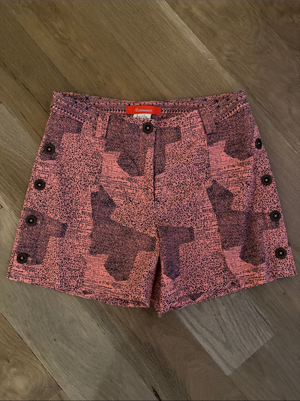 Cartonnier Pink Patterned High Waist Button-Side Shorts